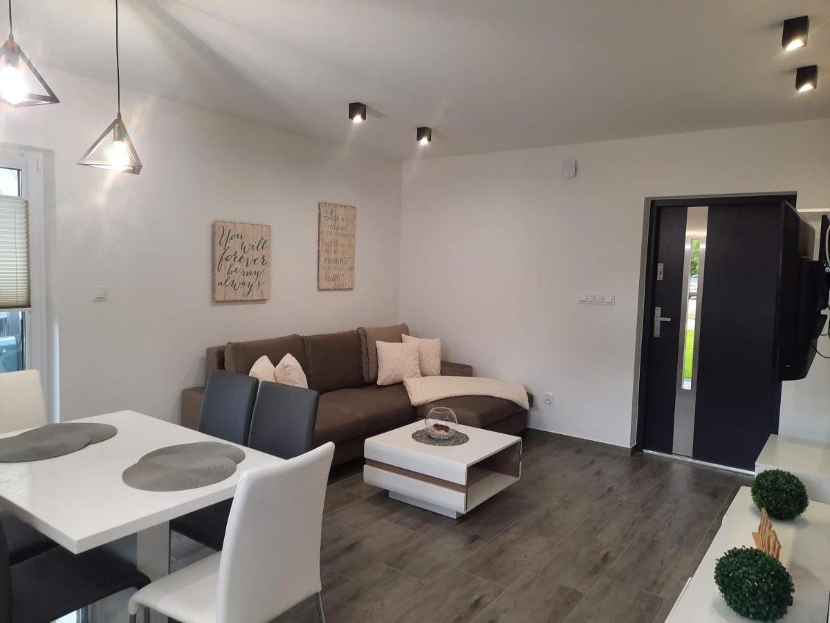 Apartamenty Las Zator Εξωτερικό φωτογραφία
