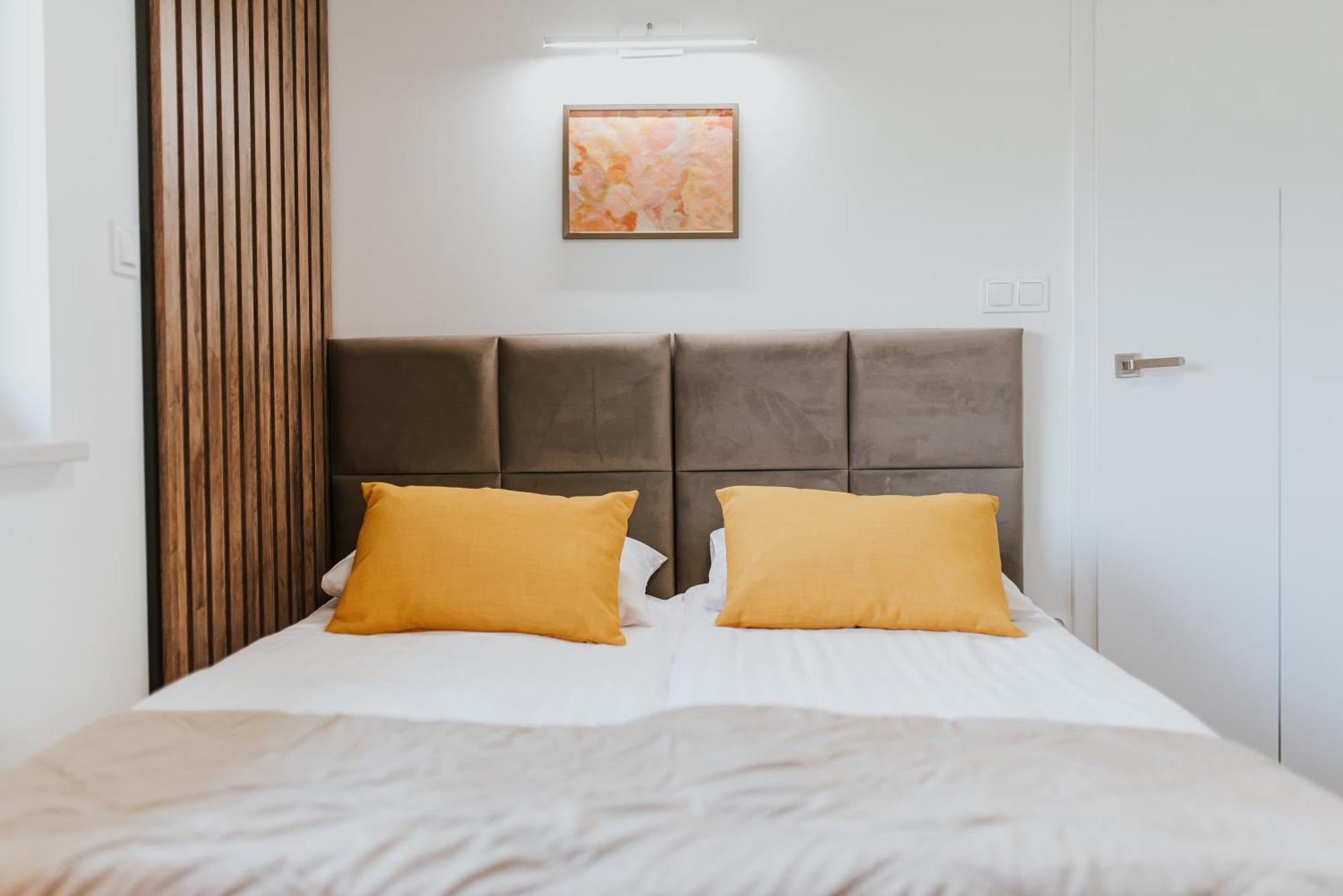 Apartamenty Las Zator Εξωτερικό φωτογραφία