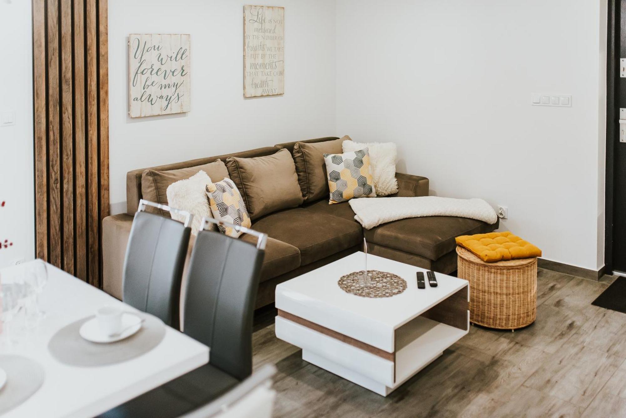 Apartamenty Las Zator Εξωτερικό φωτογραφία